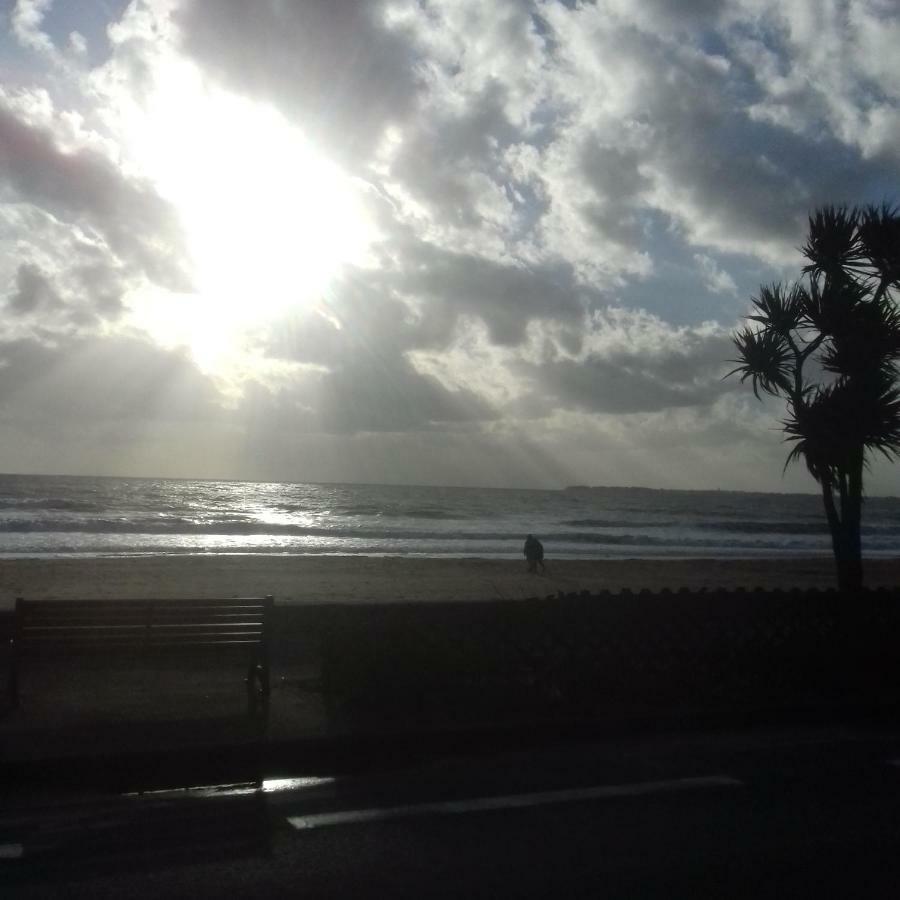 Le Studio Gallieni, Face Mer, Vous Accueille En Ete Comme En Hiver! Pornichet Exterior photo